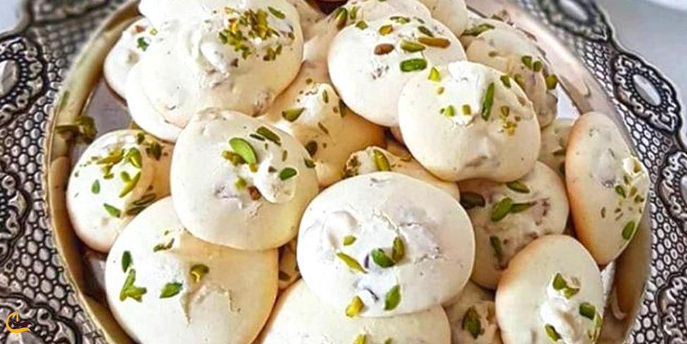 کلوچه پستهای تبریزی؛ شیرینی اصیل با طعمی ناب از سرزمین تبریز